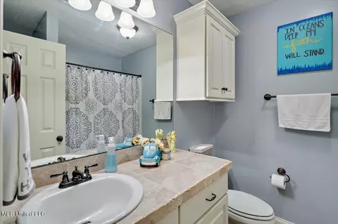 Bath - 107 Britton Cir, Flowood, MS 39232 photo 3 of 3