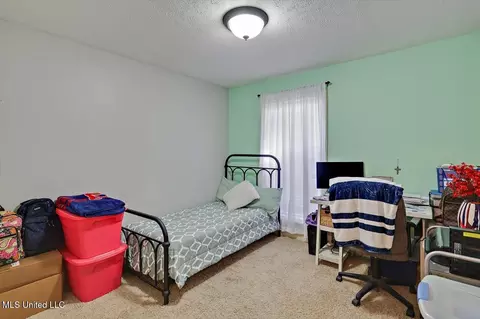Bedroom - 107 Britton Cir, Flowood, MS 39232 photo 3 of 4