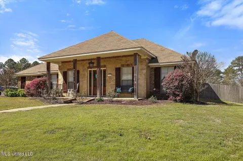 Exterior - 107 Britton Cir, Flowood, MS 39232 photo 3 of 9