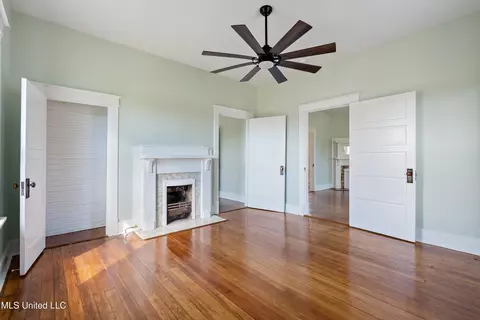 Bedroom - 211 Church St, Como, MS 38619 photo 2 of 4