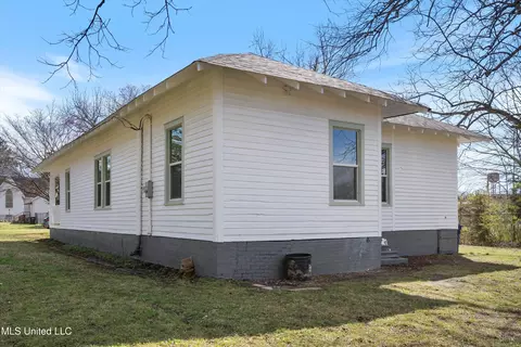 Other - 211 Church St, Como, MS 38619 photo 6 of 6