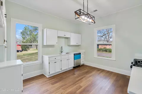Kitchen - 211 Church St, Como, MS 38619 photo 1 of 3