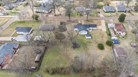View/Area - 404 Coleman St, Como, MS 38619 photo 4 of 4