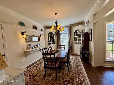 Dining - 104 Copper Ridge Dr, Brandon, MS 39042 photo 2 of 6