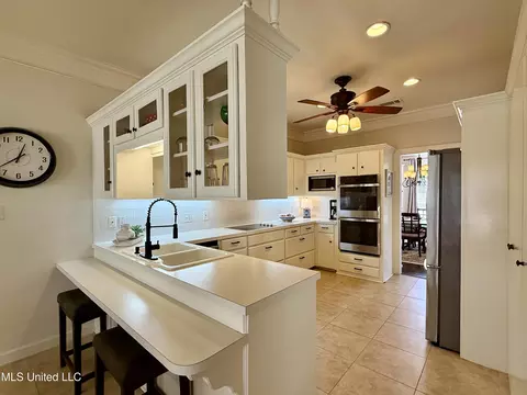 Kitchen - 104 Copper Ridge Dr, Brandon, MS 39042 photo 1 of 6