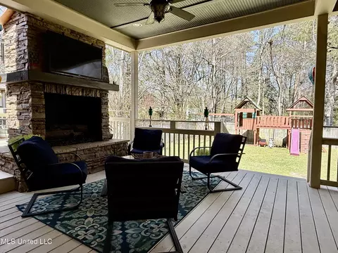 Exterior - 104 Copper Ridge Dr, Brandon, MS 39042 photo 13 of 24