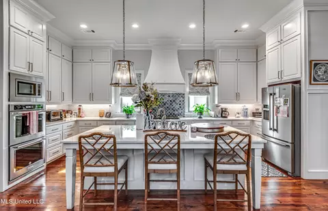 Kitchen - 142 Latter Rayne Dr, Flowood, MS 39232 photo 1 of 7