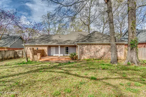 Exterior - 3041 Windwood Cir, Flowood, MS 39232 photo 12 of 15