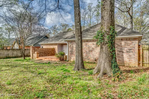 Exterior - 3041 Windwood Cir, Flowood, MS 39232 photo 13 of 15