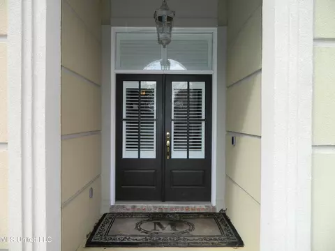 Entry Way - 7918 Ewa Ct, Diamondhead, MS 39525 photo 1 of 2