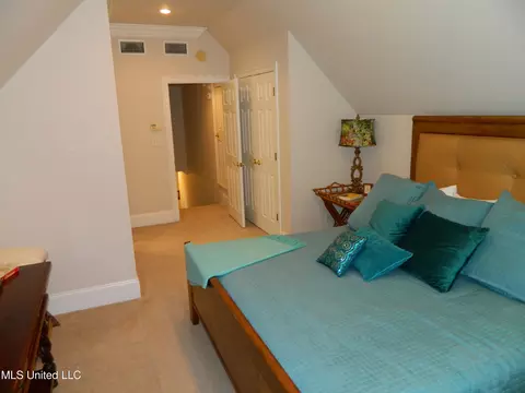 Bedroom - 7918 Ewa Ct, Diamondhead, MS 39525 photo 7 of 7