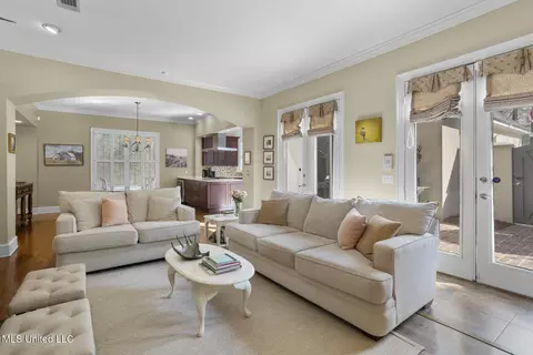 Living - 1922 E Northside Dr, Jackson, MS 39211 photo 2 of 2