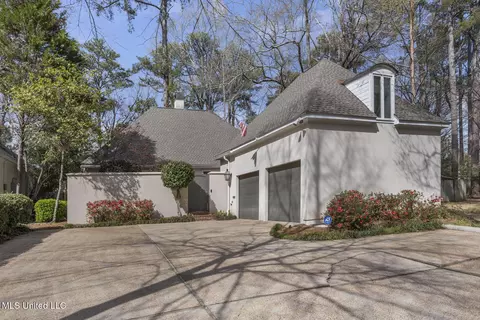 1922 E Northside Dr, Jackson, MS 39211