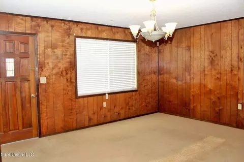 10 Robbie St, Lucedale, MS 39452 photo 2