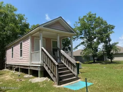 220 Church Ln, Long Beach, MS 39560