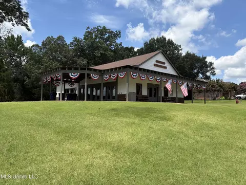 4858 Victoria Dr, Nesbit, MS 38651 photo 42