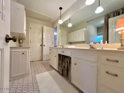 40 Avery Cir, Jackson, MS 39211 photo 22