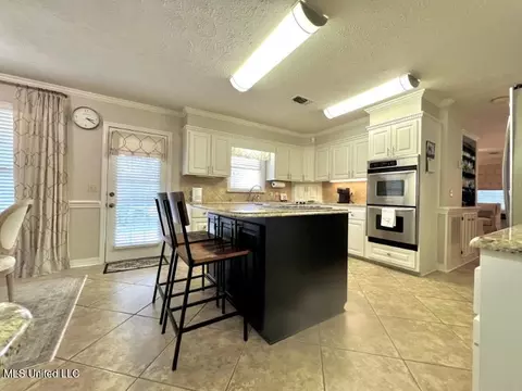 40 Avery Cir, Jackson, MS 39211 photo 12