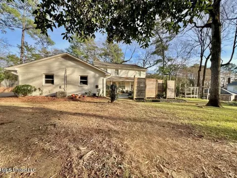 40 Avery Cir, Jackson, MS 39211 photo 32