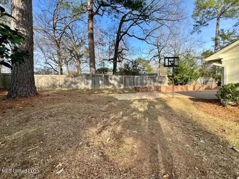 40 Avery Cir, Jackson, MS 39211 photo 31