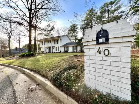 40 Avery Cir, Jackson, MS 39211 photo 2