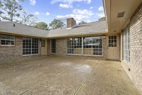 5435 Charter Oak Pl, Jackson, MS 39211 photo 34