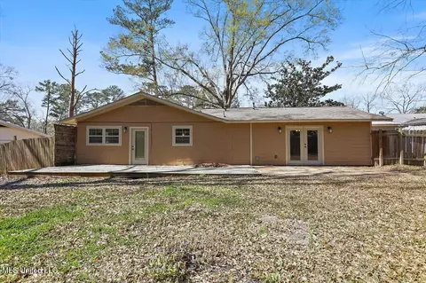 Exterior - 107 Martha Ln, Brandon, MS 39042 photo 1 of 4