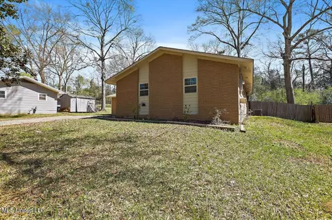 Exterior - 107 Martha Ln, Brandon, MS 39042 photo 4 of 4