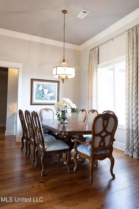 Dining - 134 Burne Run, Madison, MS 39110 photo 1 of 4
