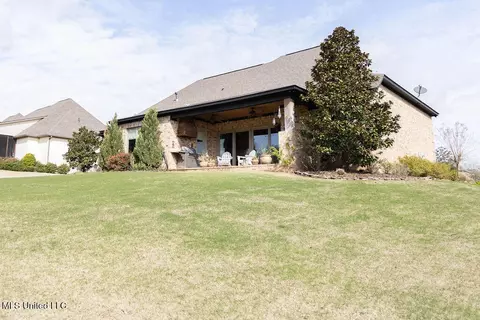 Exterior - 134 Burne Run, Madison, MS 39110 photo 7 of 9