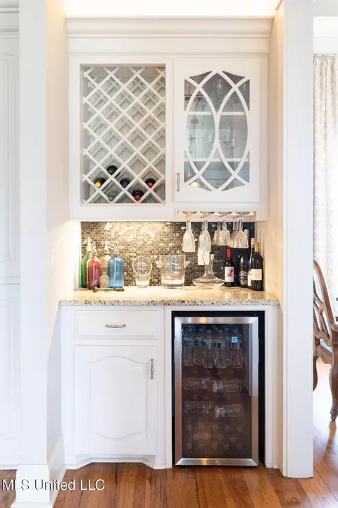 Kitchen - 134 Burne Run, Madison, MS 39110 photo 10 of 11
