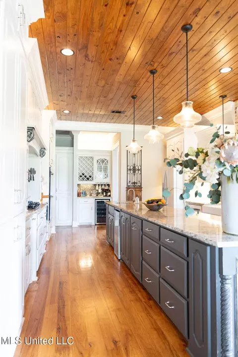 Kitchen - 134 Burne Run, Madison, MS 39110 photo 2 of 11