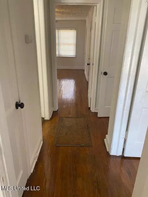 536 Belvedere Rd, Jackson, MS 39206 photo 12
