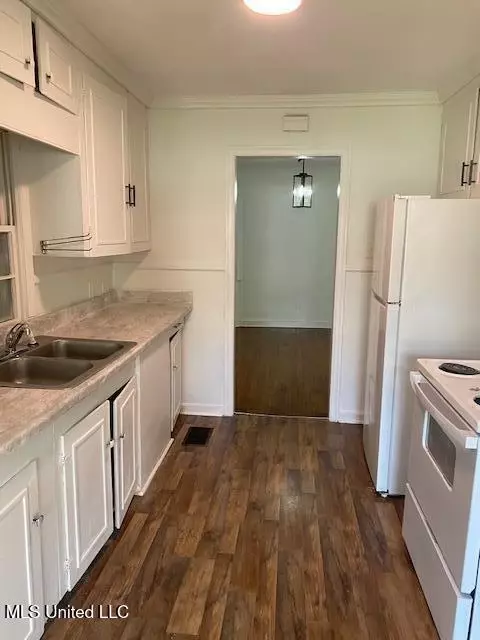 536 Belvedere Rd, Jackson, MS 39206 photo 7