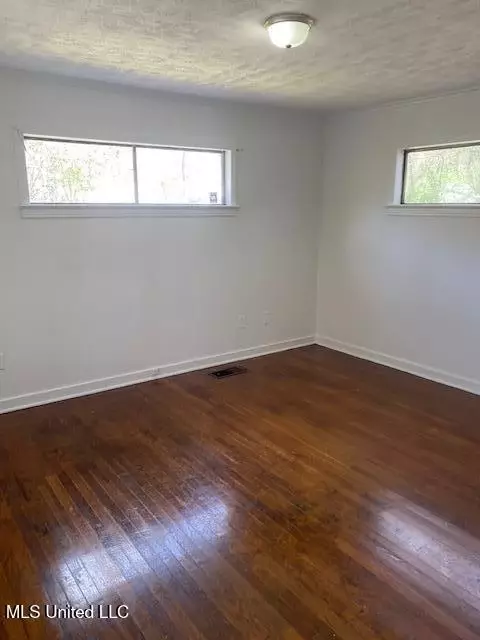 536 Belvedere Rd, Jackson, MS 39206 photo 15