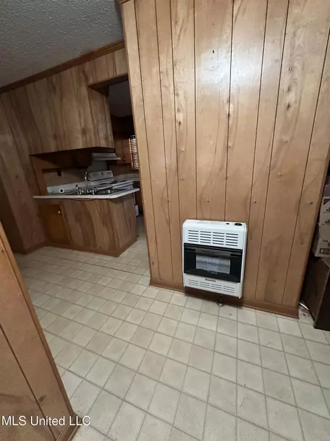 4250 N Wolfe Rd, Caledonia, MS 39740 photo 9