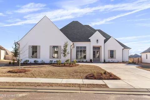 353 River Forest Ln, Brandon, MS 39047
