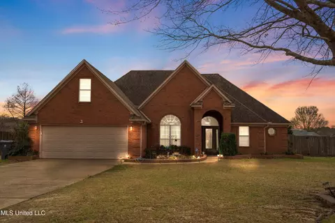 Exterior - 1405 Holly Springs Rd, Hernando, MS 38632 photo 6 of 6