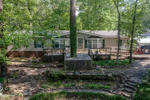 4565 Desoto Rd, Horn Lake, MS 38637