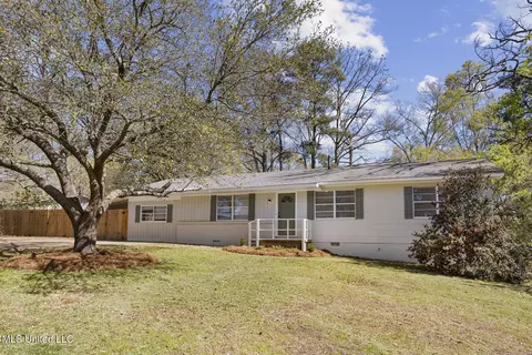 235 Marilyn Dr, Pearl, MS 39208