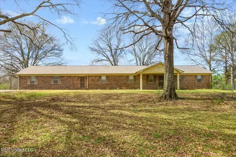 2977 Bett Thyatira Rd, Coldwater, MS 38618