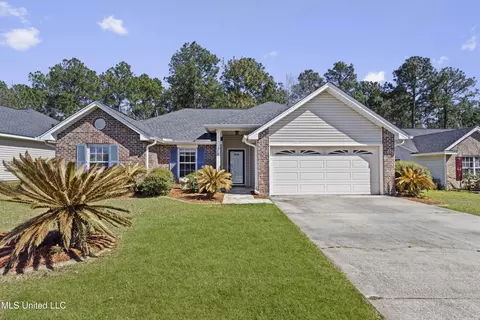 11272 River Bend Dr, Gulfport, MS 39503