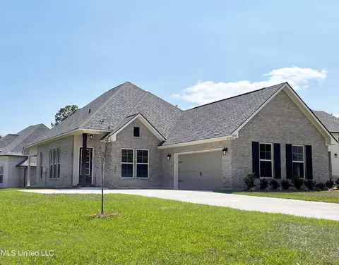7292 S Aberdeen Dr, Pass Christian, MS 39571
