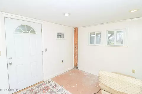 Entry Way - 707 Endris Rd, Canton, MS 39046 photo 1 of 1