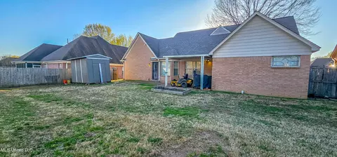9076 Champlain Dr, Olive Branch, MS 38654 photo 24