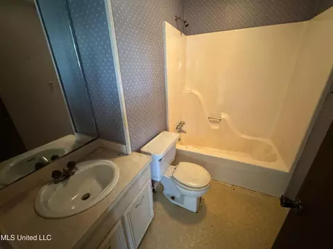 213 Hunters Ln, Brandon, MS 39042 photo 12