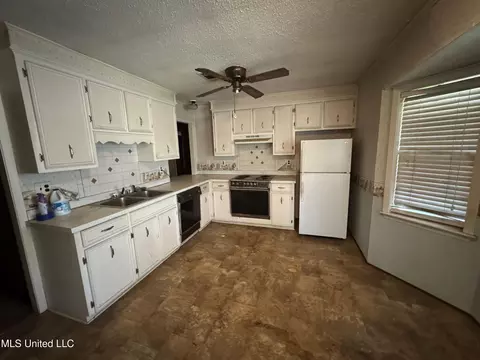213 Hunters Ln, Brandon, MS 39042 photo 7