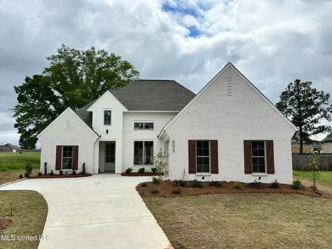 603 Ashby Rdg Dr, Canton, MS 39046