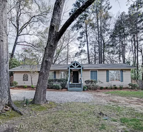 1623 Kent Ave, Jackson, MS 39211