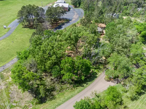 160 Ingleside Rd, Madison, MS 39110 photo 3